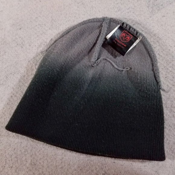 Dodge Logo Grey Gradient Winter Beanie/Toque - Picture 7 of 8